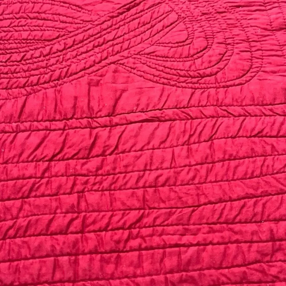 JCPENNEY Home Collection Red Roses Cotton Quilt 118